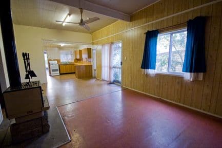 9 Hilton Road, GYMPIE QLD 4570, Gympie - Thumbnail 3