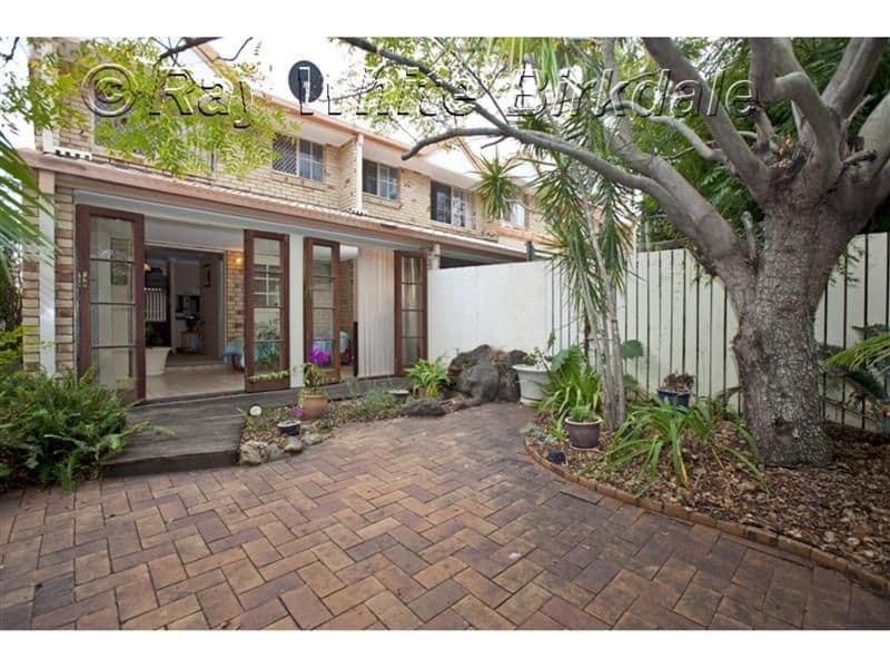 375 Birkdale Road, WELLINGTON POINT QLD 4160, Wellington Point - Image 1