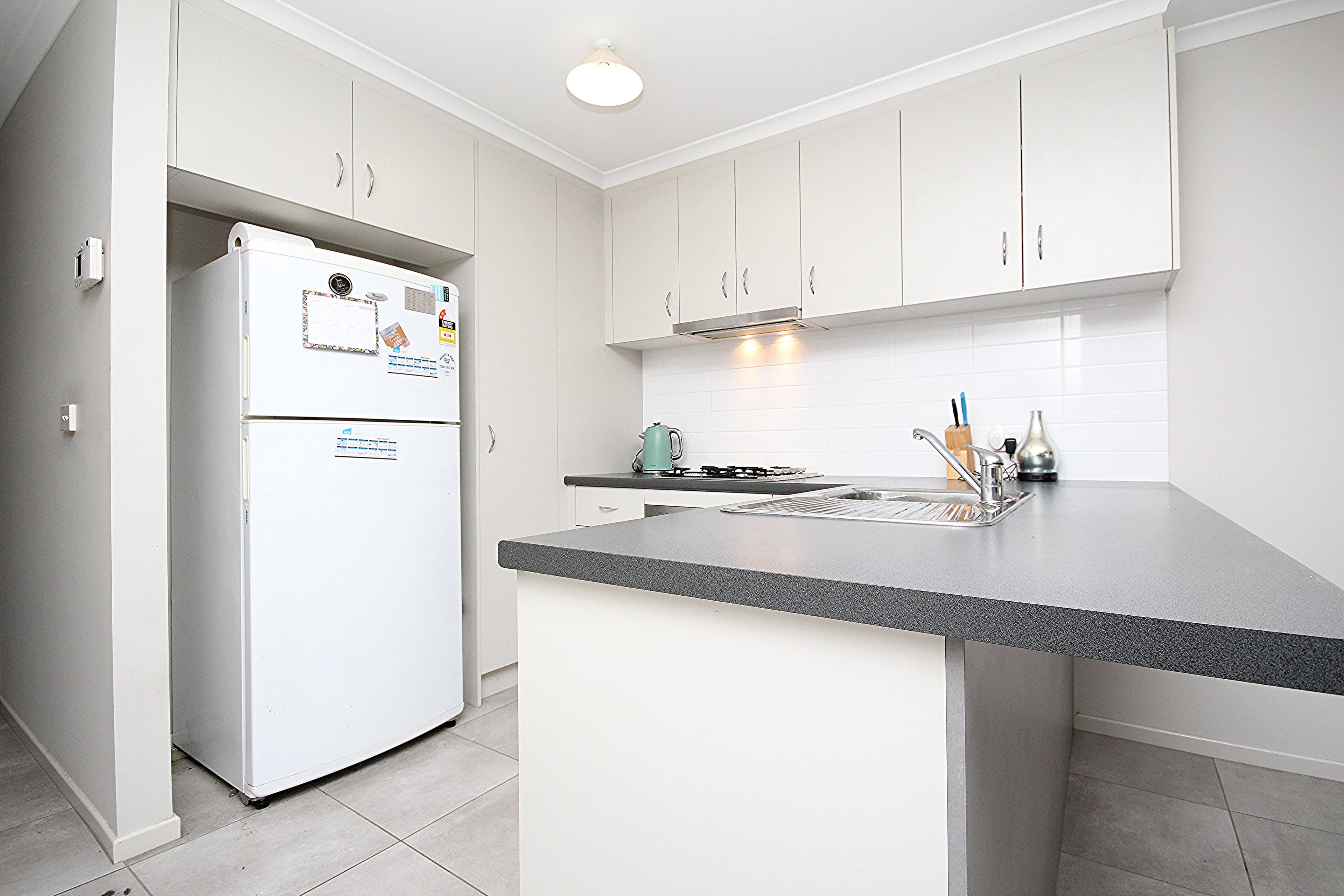 40 Vine Avenue, Horsham VIC 3400, Horsham - Thumbnail 2