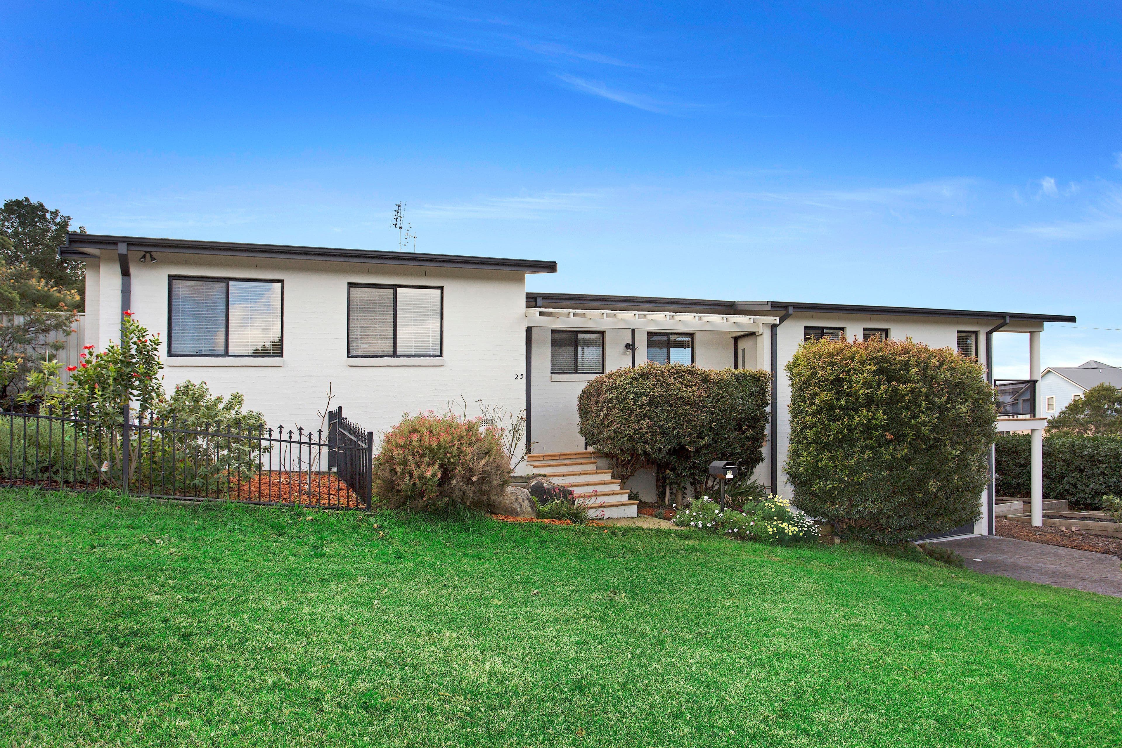 25 Farmer Street, Kiama NSW 2533, Kiama - Thumbnail 2