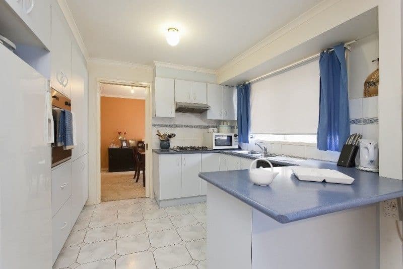 21 Pia Drive, ROWVILLE VIC 3178, Rowville - Thumbnail 3