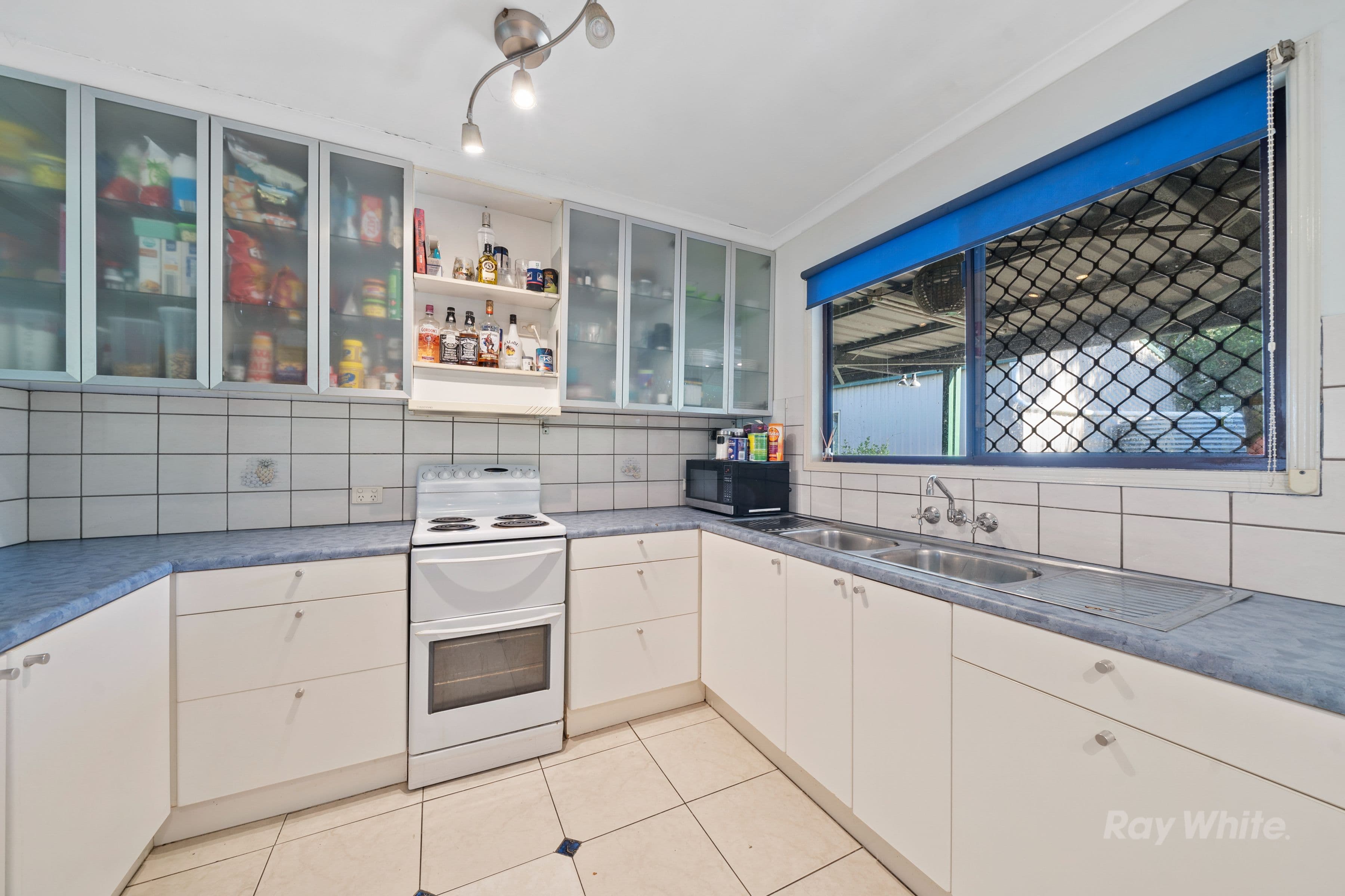 32 Glastonbury Drive, Bethania QLD 4205, Bethania - Thumbnail 7
