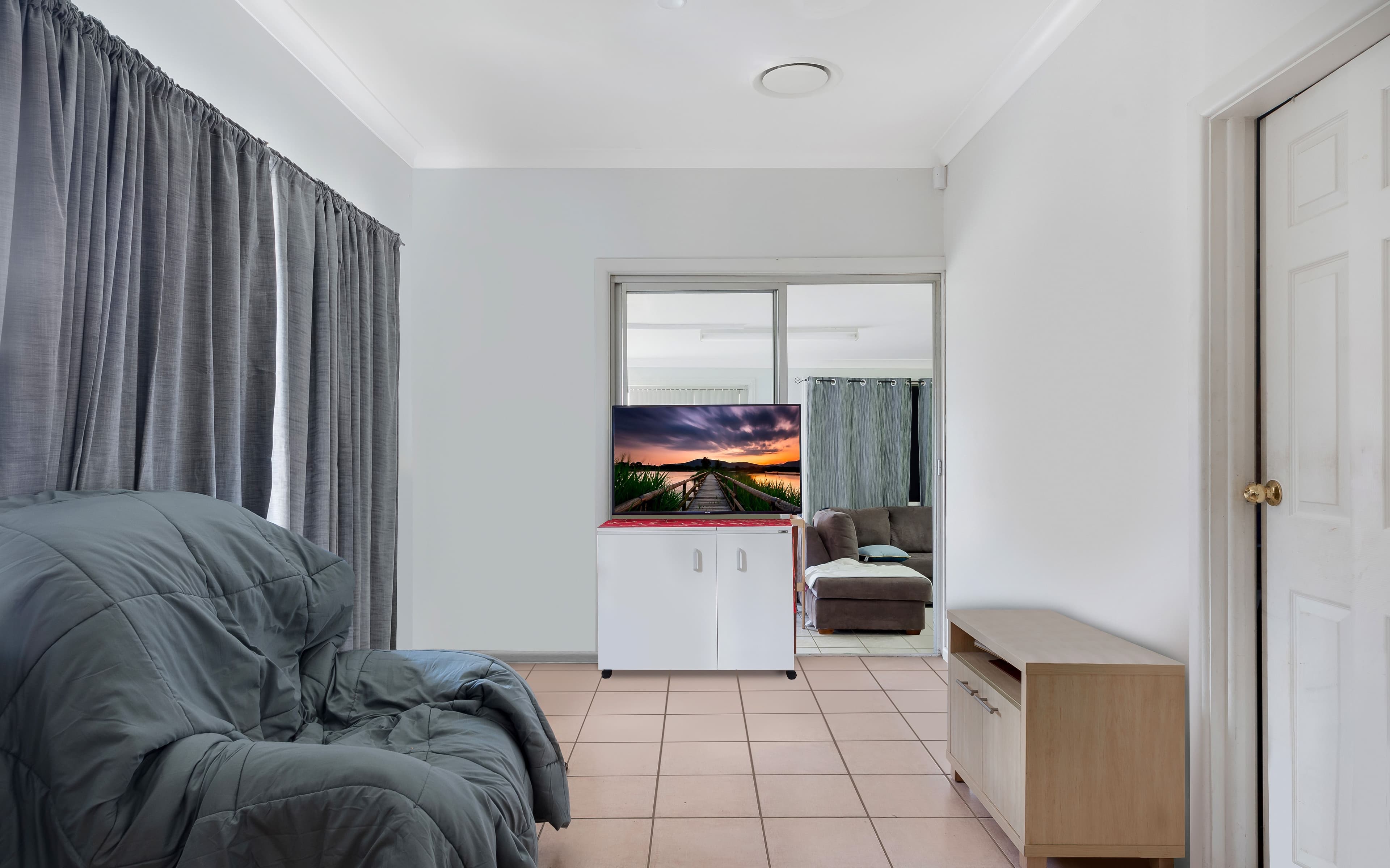 26 Angle Road, Leumeah NSW 2560, Leumeah - Thumbnail 4