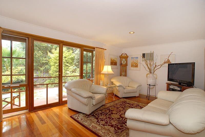 26 Windermere Drive, FERNTREE GULLY VIC 3156, Ferntree Gully - Thumbnail 2