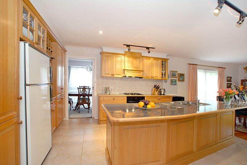 26 Windermere Drive, FERNTREE GULLY VIC 3156, Ferntree Gully - Thumbnail 5