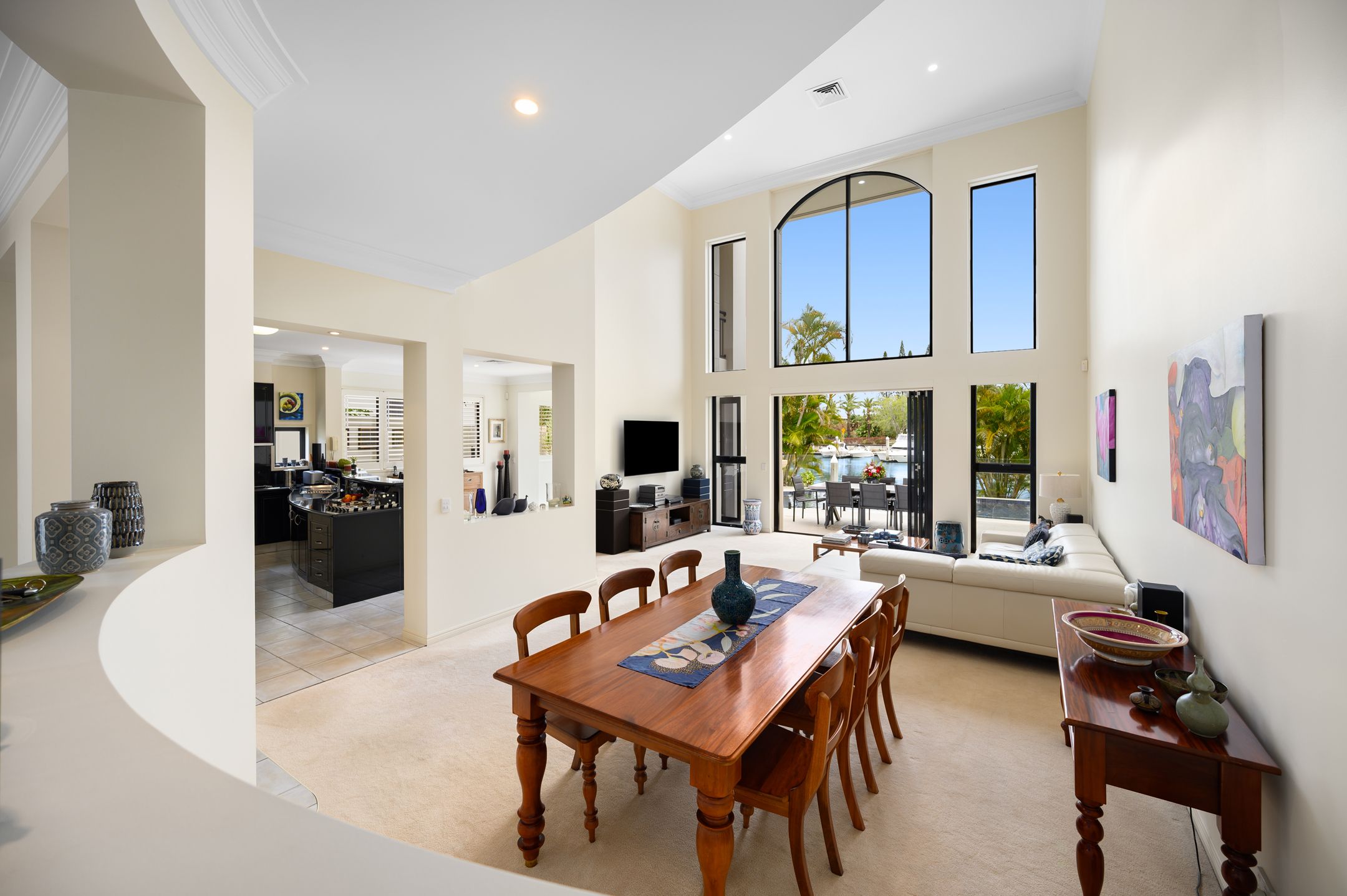 8 Excalibur Court, Sovereign Islands QLD 4216, Sovereign Islands - Thumbnail 6