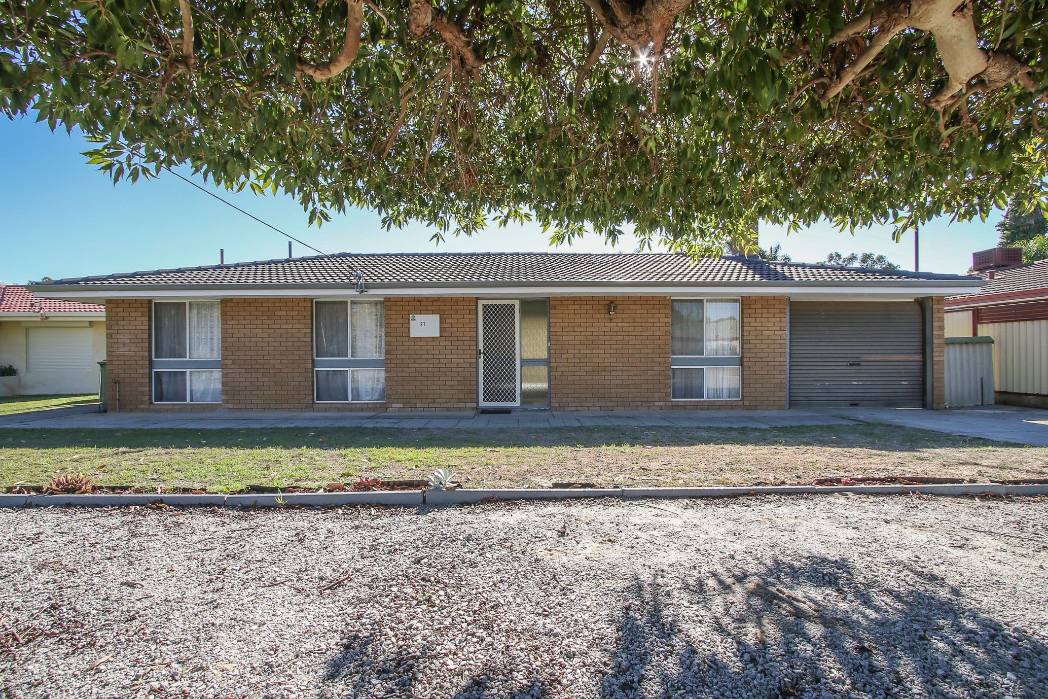 21 Bauhinia Road, Forrestfield WA 6058, Forrestfield - Thumbnail 3
