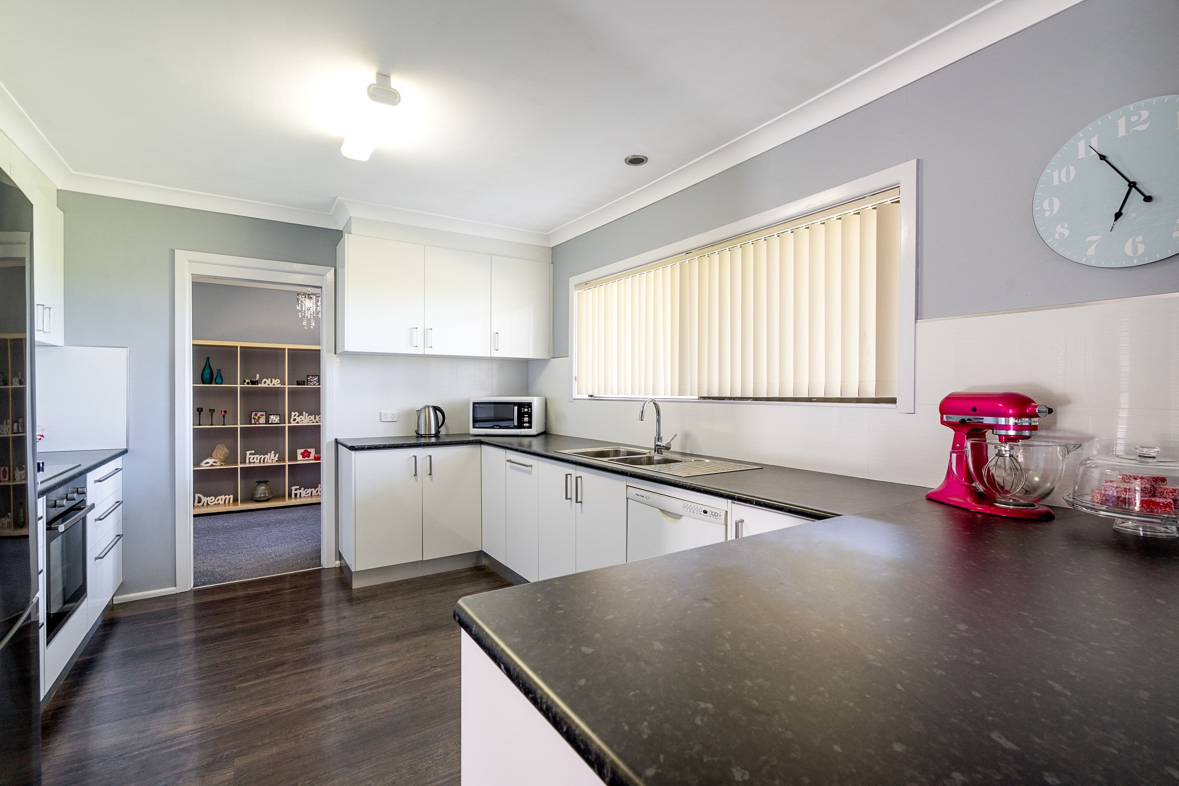 2/51 Lynden Street, Camberwell - Thumbnail 2