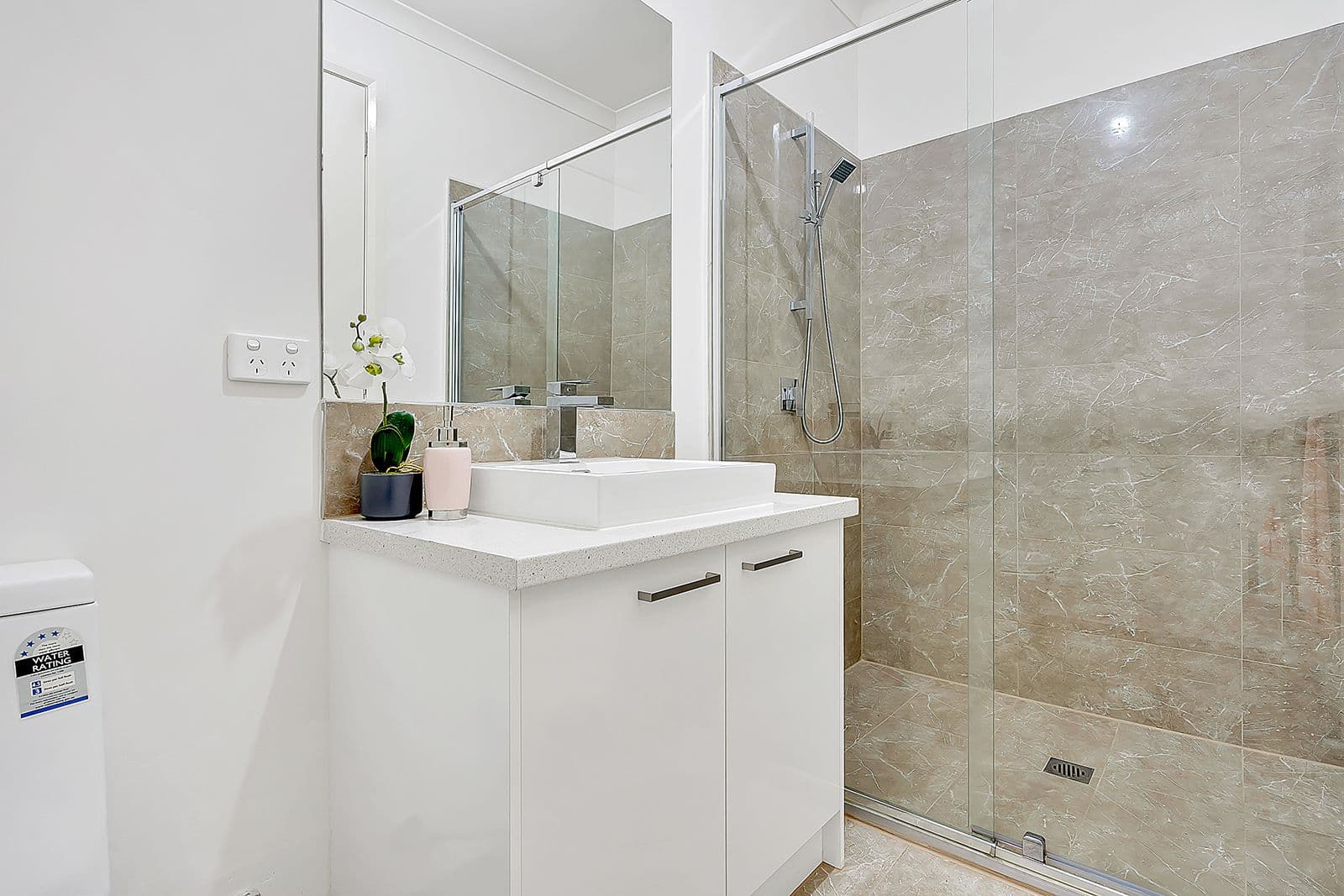 28 Hollington Drive, Mickleham VIC 3064, Mickleham - Thumbnail 4