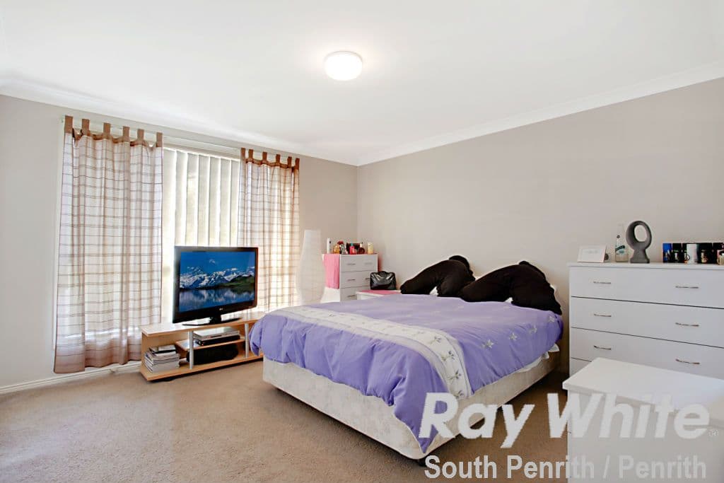 19 Ferntree Close, Glenmore Park NSW 2745, Glenmore Park - Thumbnail 5