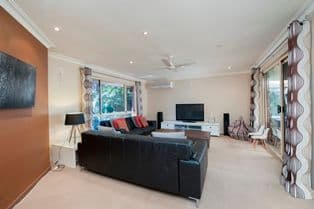15 Arlene Park Terrace, HELENSVALE QLD 4212, Helensvale - Thumbnail 5