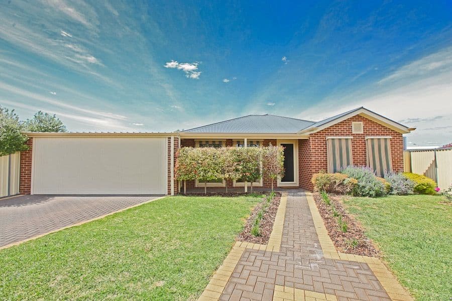 8 Wilsen Terrace, Pooraka SA 5095, Pooraka - Image 1