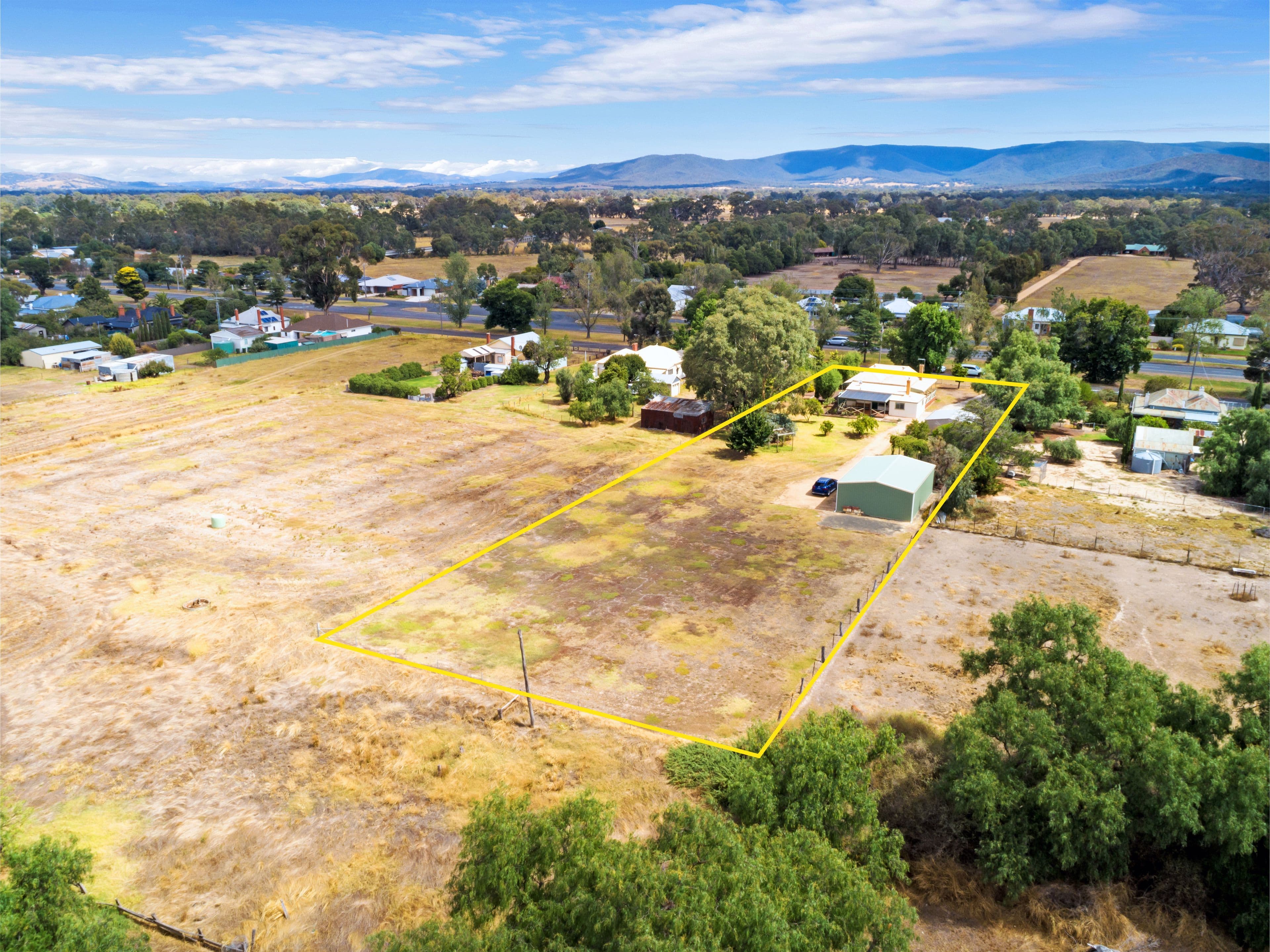 238 High Street, Avoca VIC 3467, Avoca - Thumbnail 2