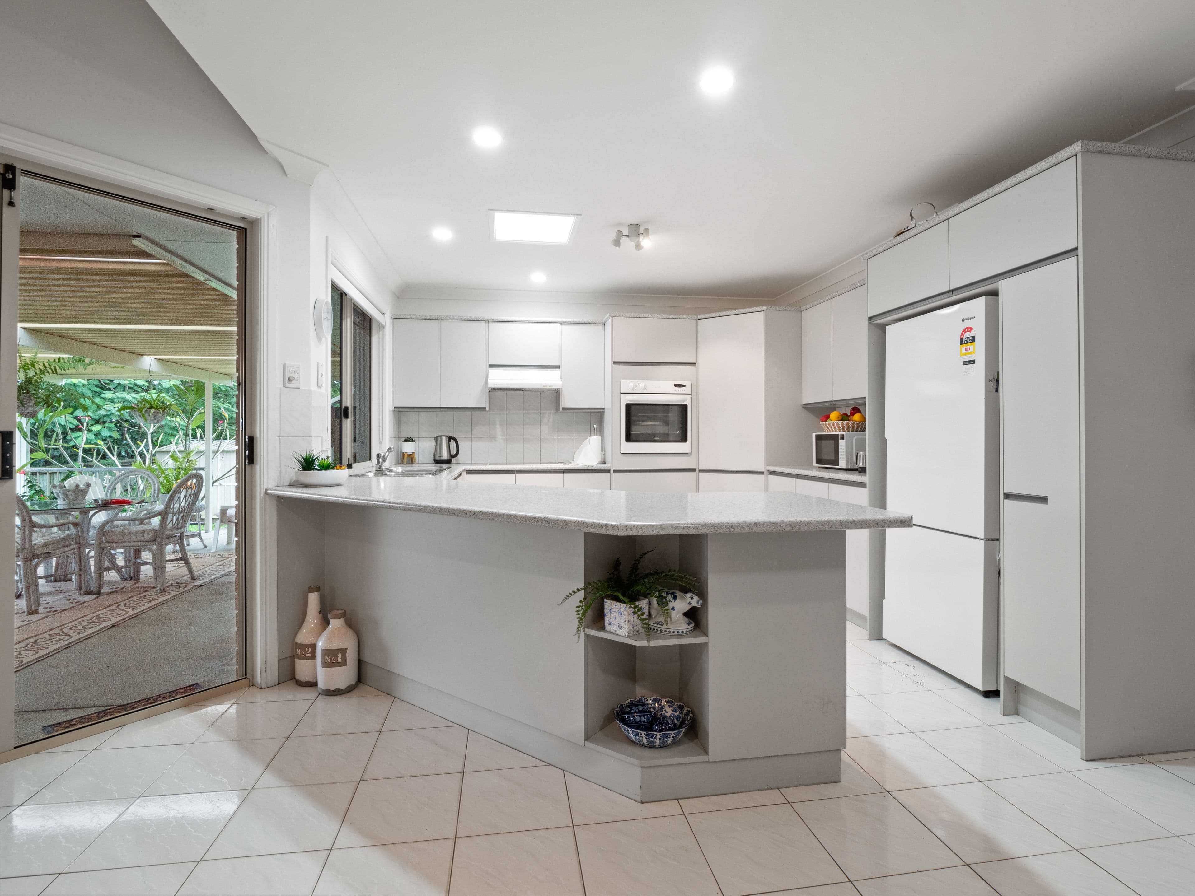 24 Dawnann Court, Carrara QLD 4211, Carrara - Thumbnail 7
