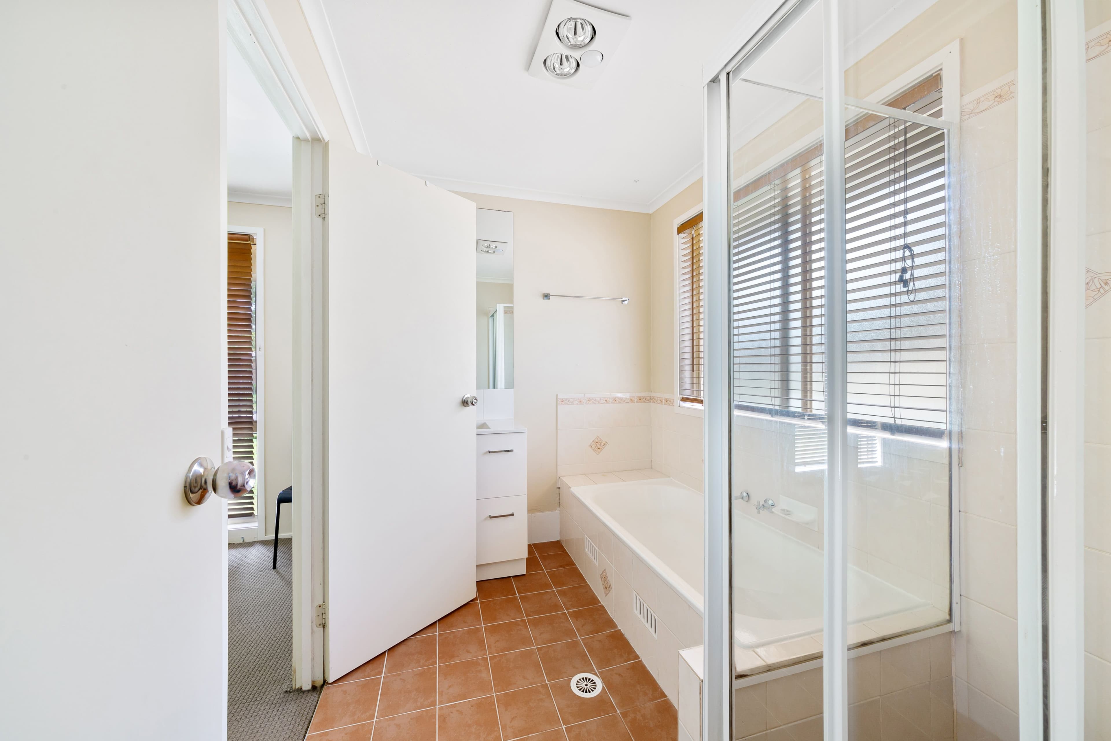 68 Blueridge Drive, Blue Haven NSW 2262, Blue Haven - Thumbnail 7