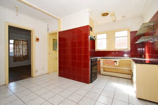 8 Killerton Crescent, HEIDELBERG WEST VIC 3081, Heidelberg West - Thumbnail 4