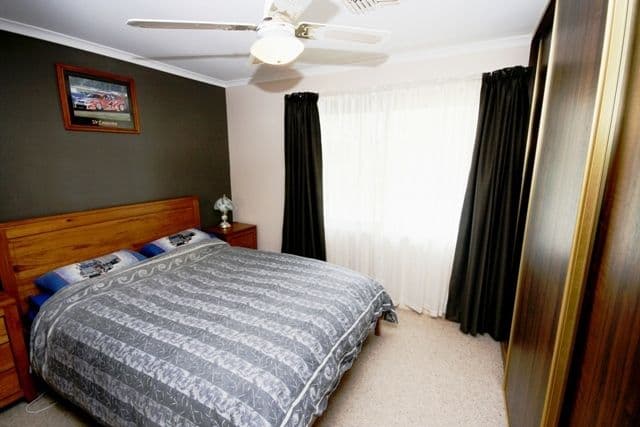 17 Burton Street, CLARE SA 5453, Clare - Thumbnail 8