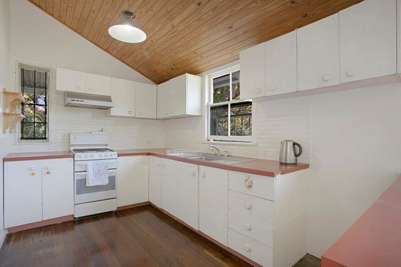 9 Queens Road, Taringa QLD 4068, Taringa - Thumbnail 2