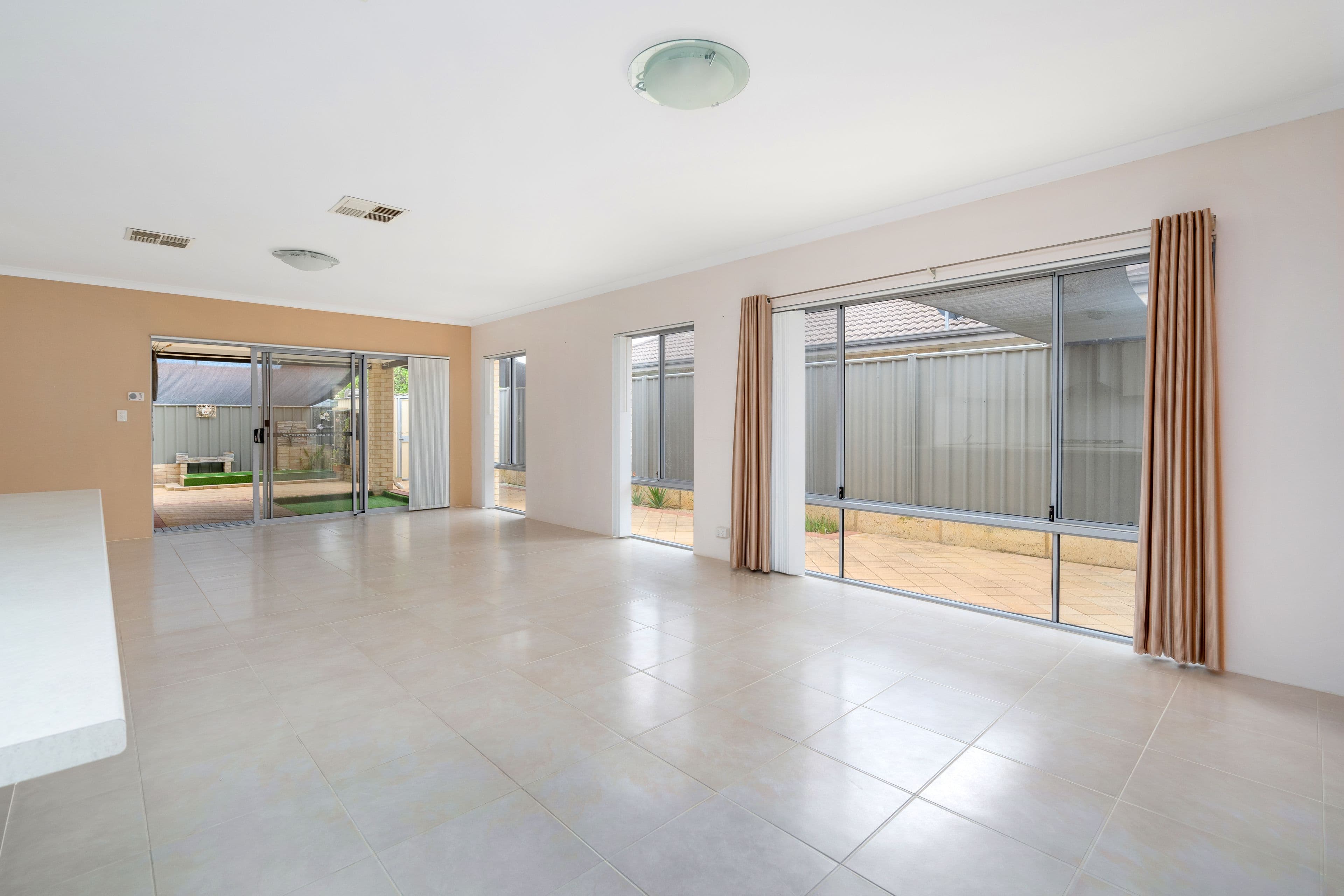 14 Wannell Street, Queens Park WA 6107, Queens Park - Thumbnail 6