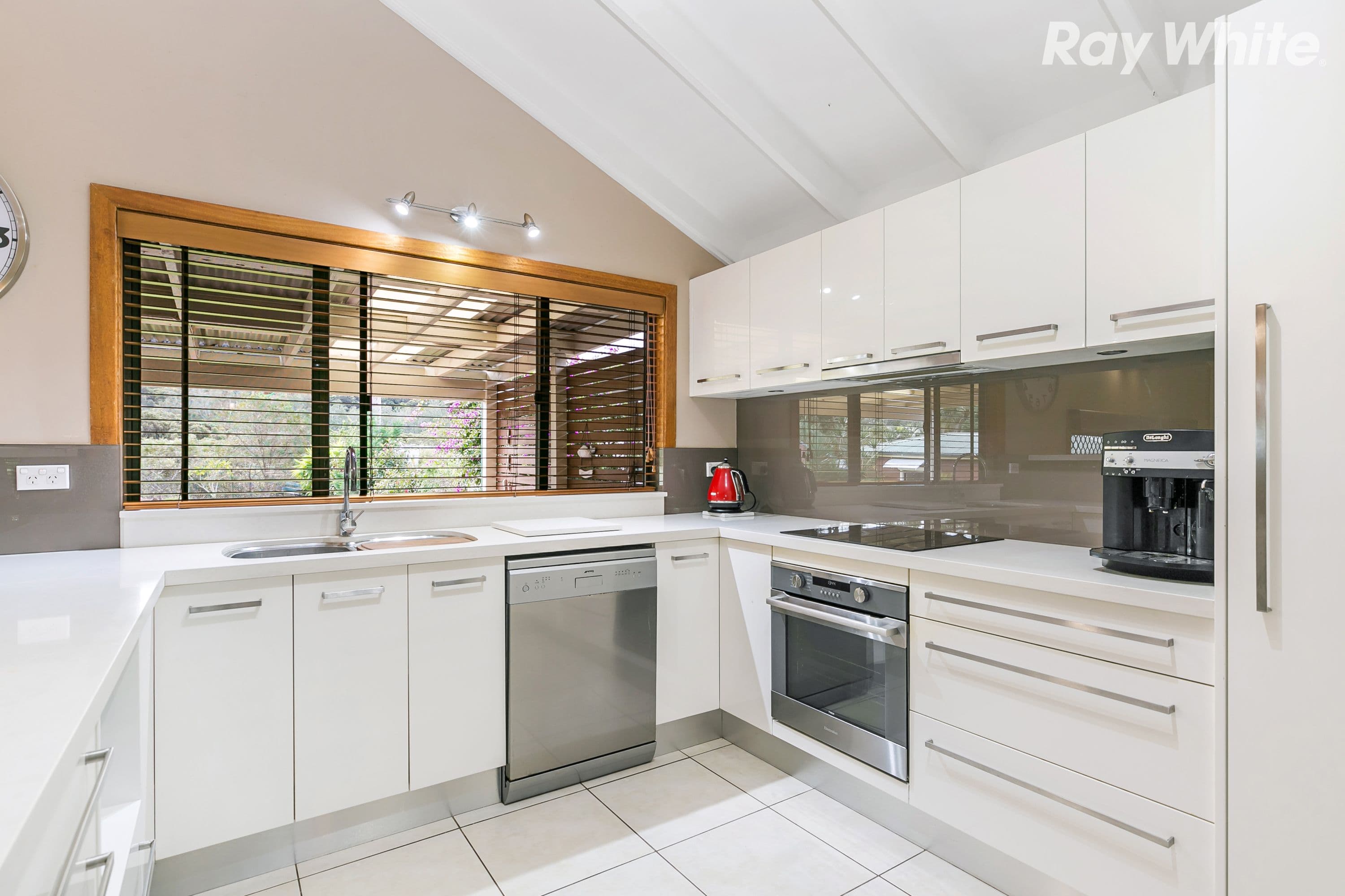 16 Pyang Avenue, Davistown - Thumbnail 5