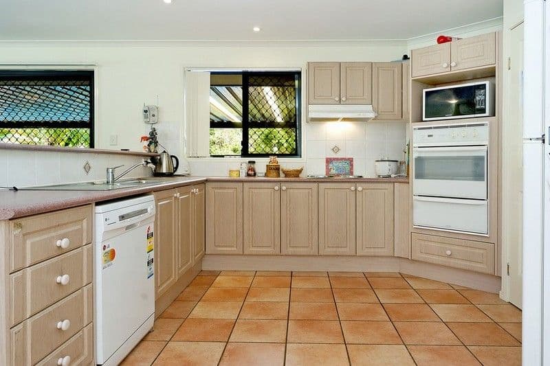 54 Gippsland Drive, HELENSVALE QLD 4212, Helensvale - Thumbnail 4