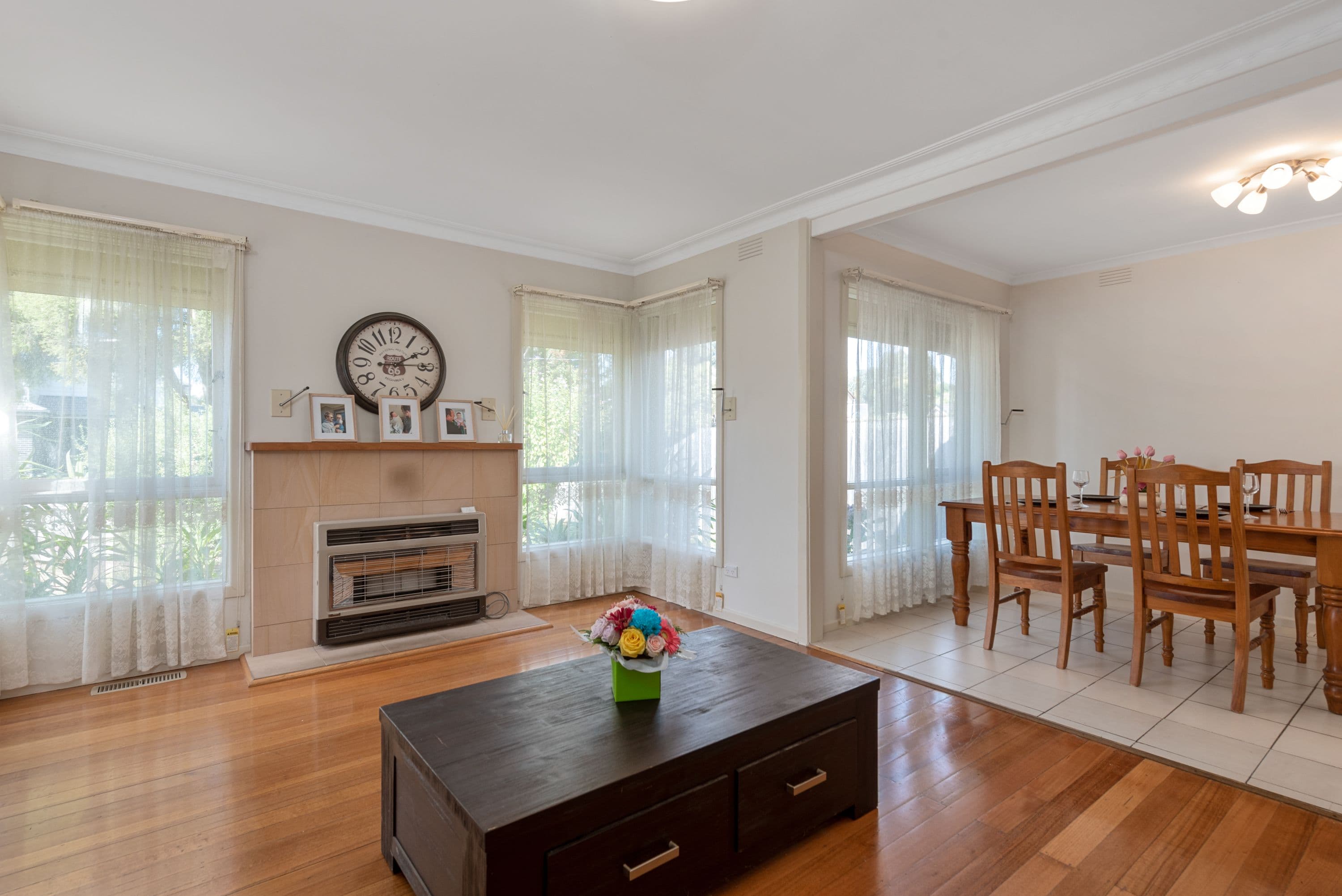 11 Kathy Court, Mooroolbark VIC 3138, Mooroolbark - Thumbnail 2