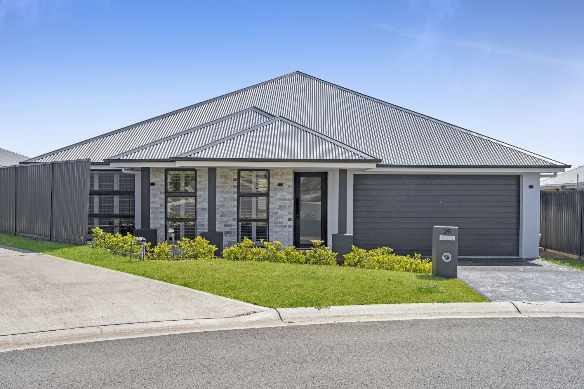 29 Roy Crescent, Thirlmere NSW 2572, Thirlmere - Thumbnail 2