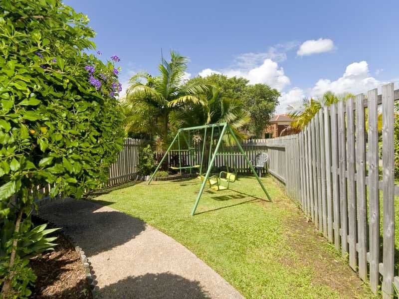 25 Mollys Place, CURRUMBIN WATERS QLD 4223, Currumbin Waters - Thumbnail 2