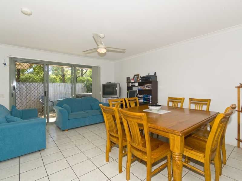 25 Mollys Place, CURRUMBIN WATERS QLD 4223, Currumbin Waters - Thumbnail 8