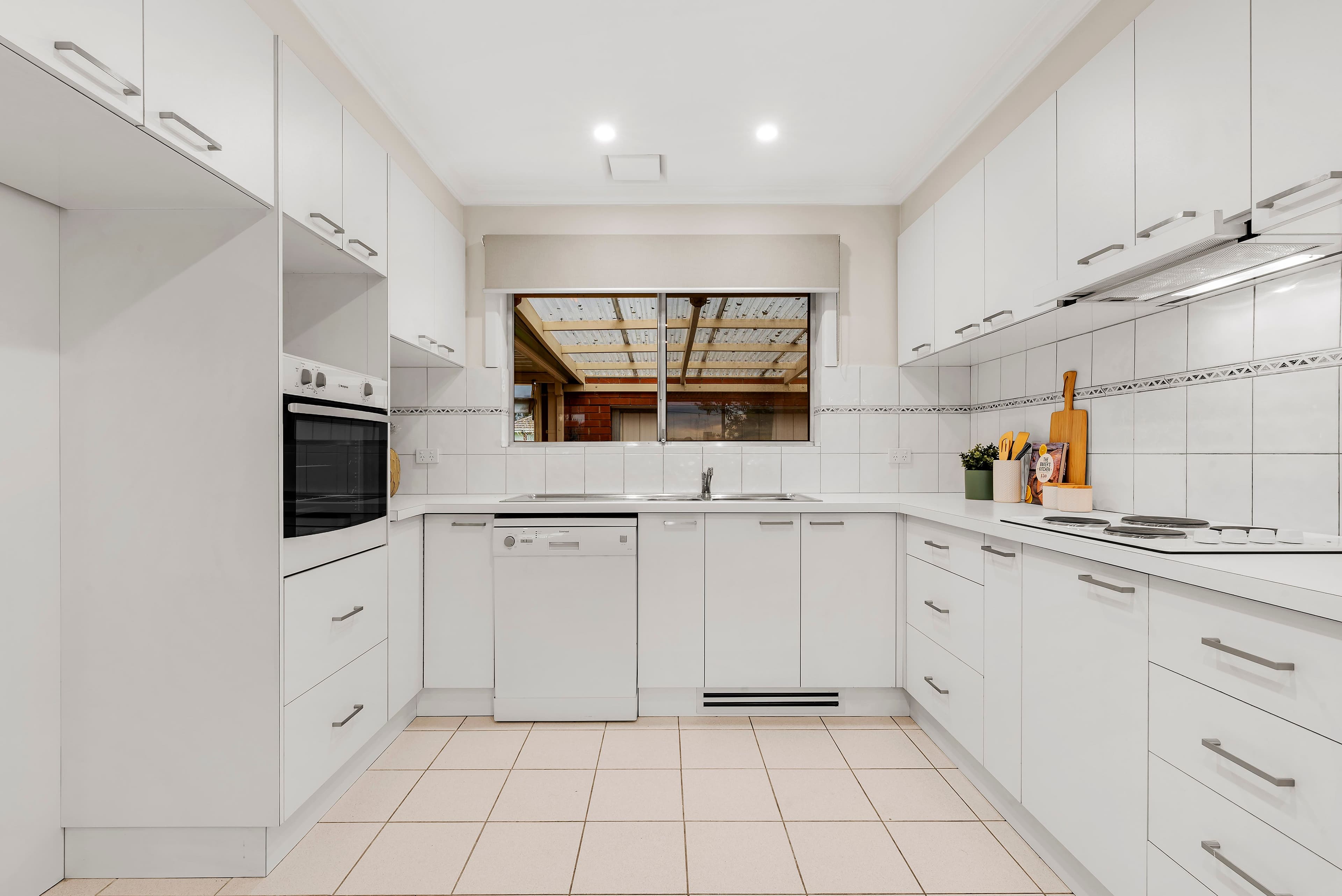 20 Gladman Street, Greensborough VIC 3088, Greensborough - Thumbnail 7