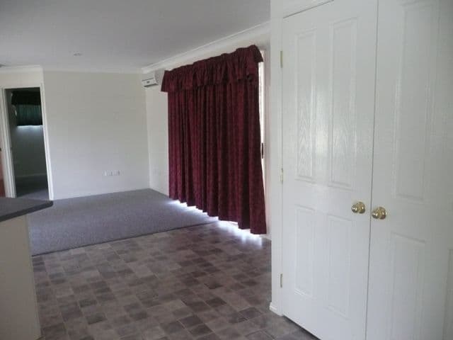 25 Commonwealth Street, CLIFTON QLD 4361, Clifton - Thumbnail 3