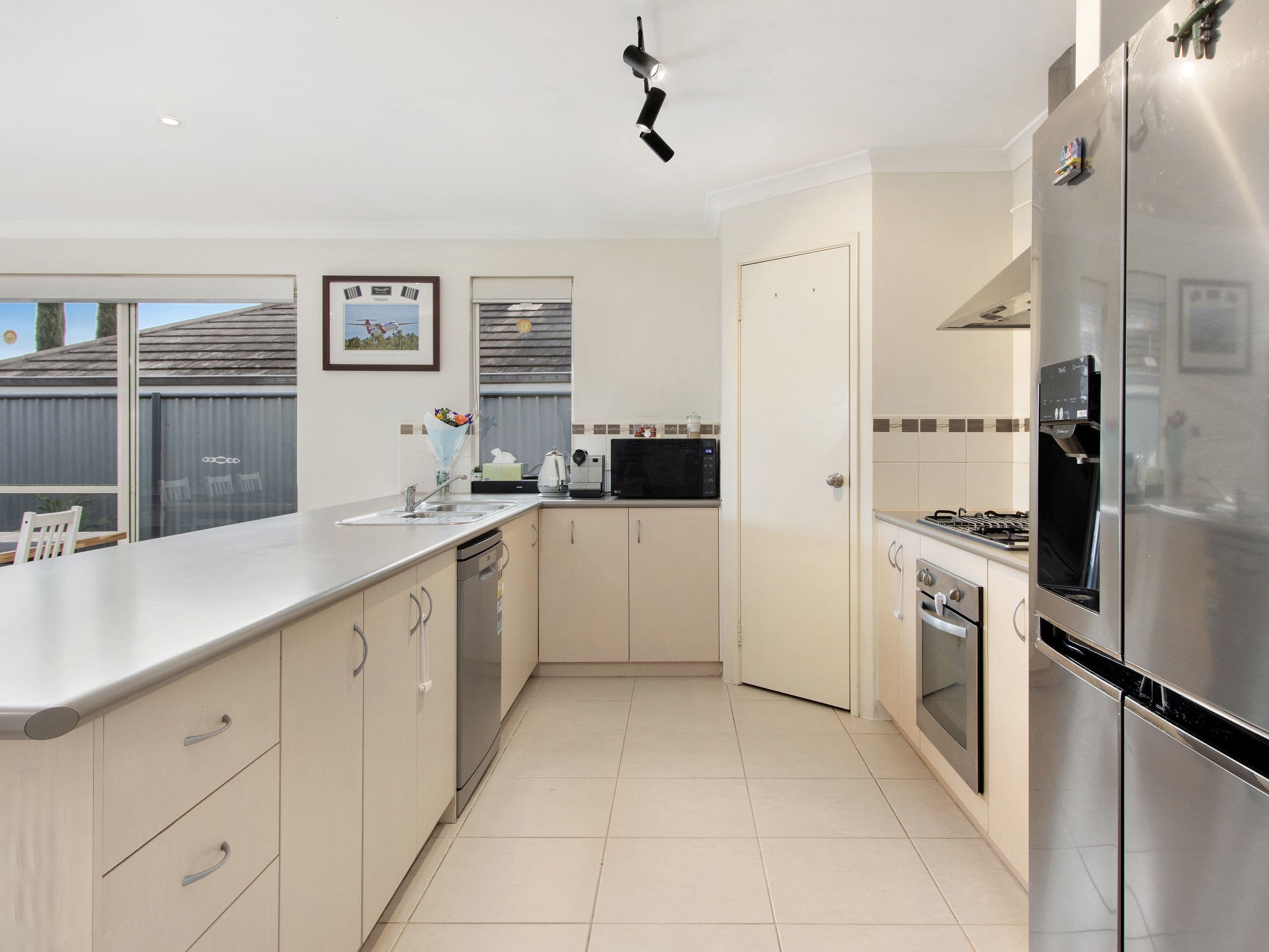 7 Vivien Avenue, Baldivis WA 6171, Baldivis - Thumbnail 8