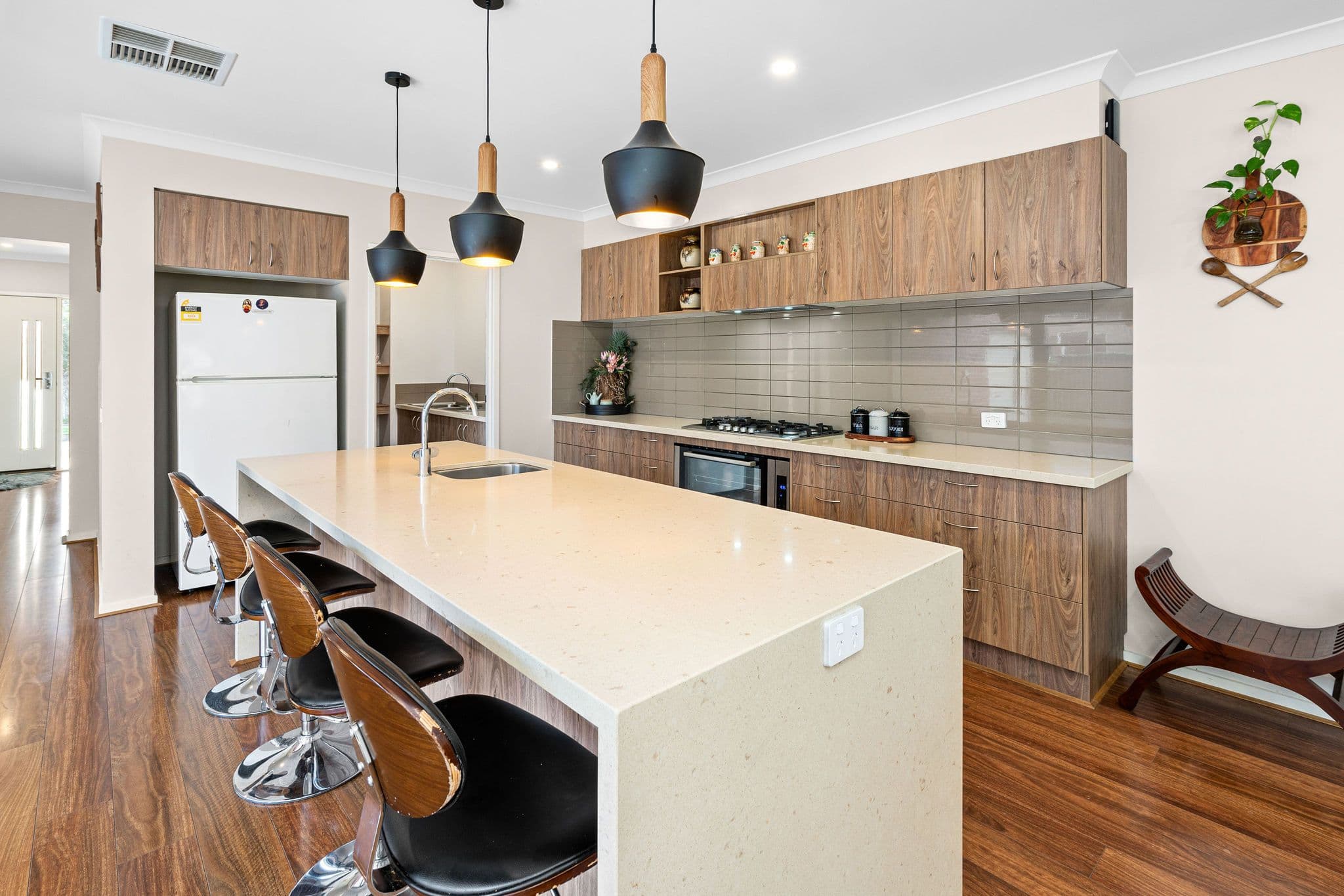 3 Canterbury Road West, Lara VIC 3212, Lara - Thumbnail 8