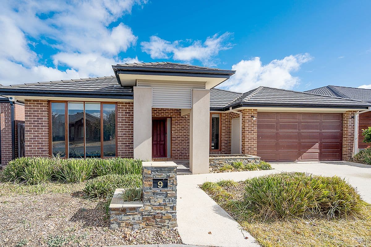 9 Aston Street, Craigieburn VIC 3064, Craigieburn - Image 1