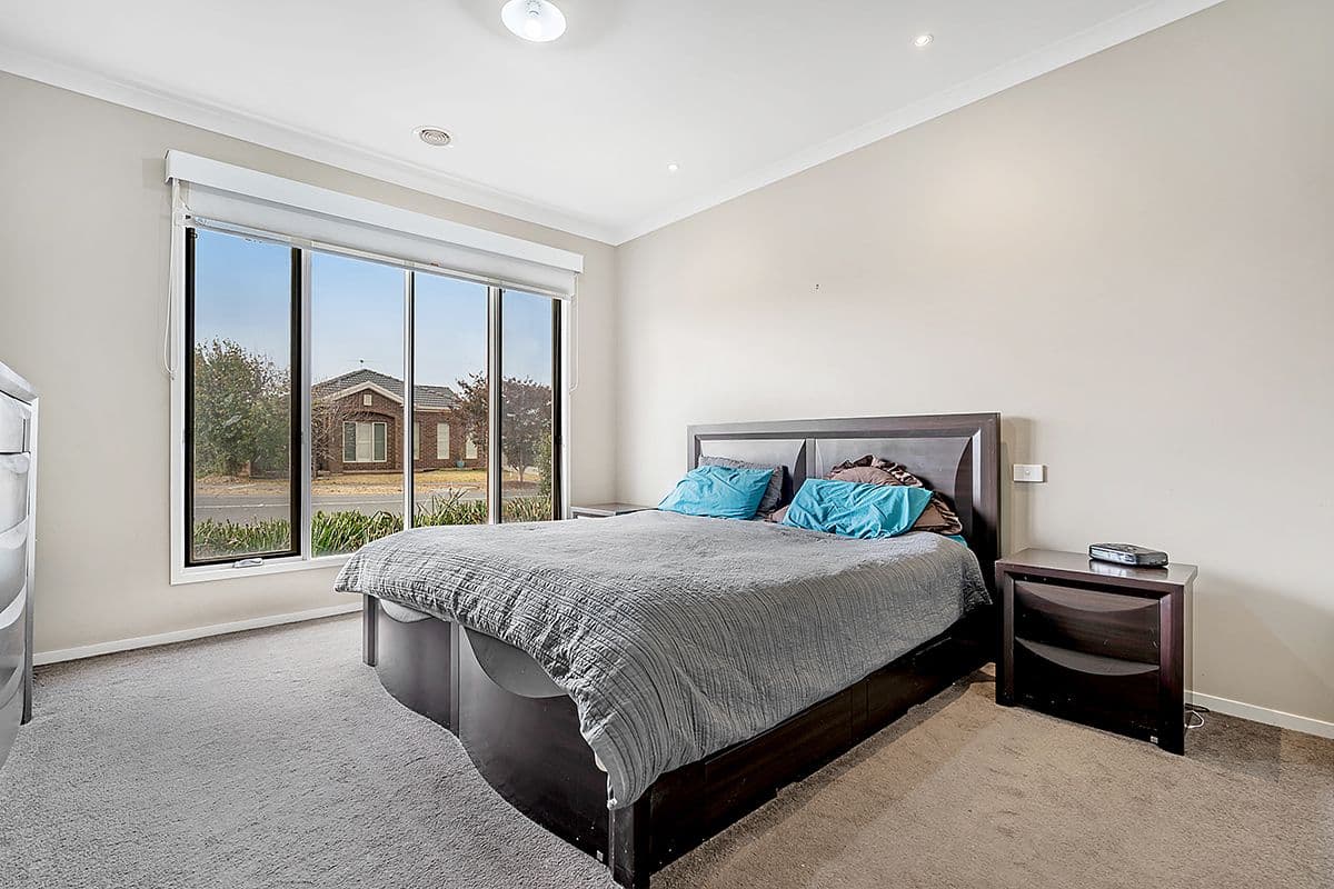 9 Aston Street, Craigieburn VIC 3064, Craigieburn - Thumbnail 2