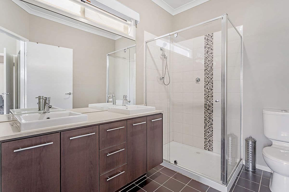 9 Aston Street, Craigieburn VIC 3064, Craigieburn - Thumbnail 3