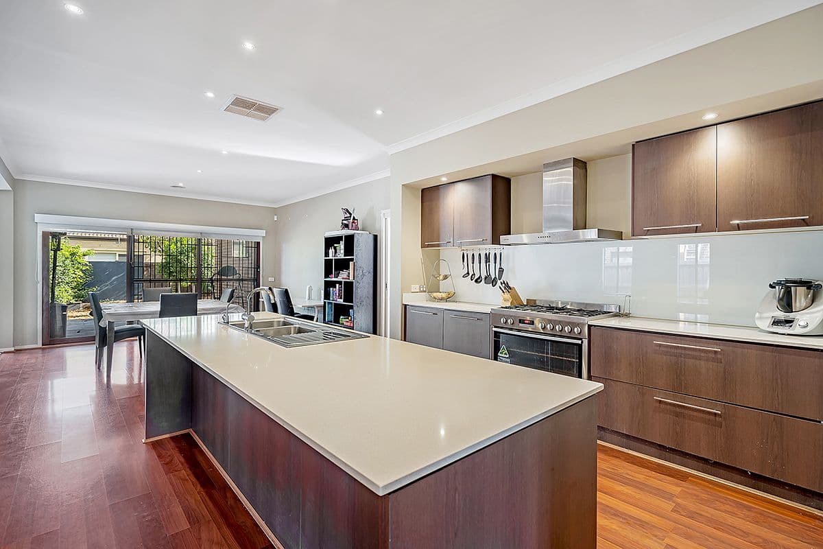 9 Aston Street, Craigieburn VIC 3064, Craigieburn - Thumbnail 4