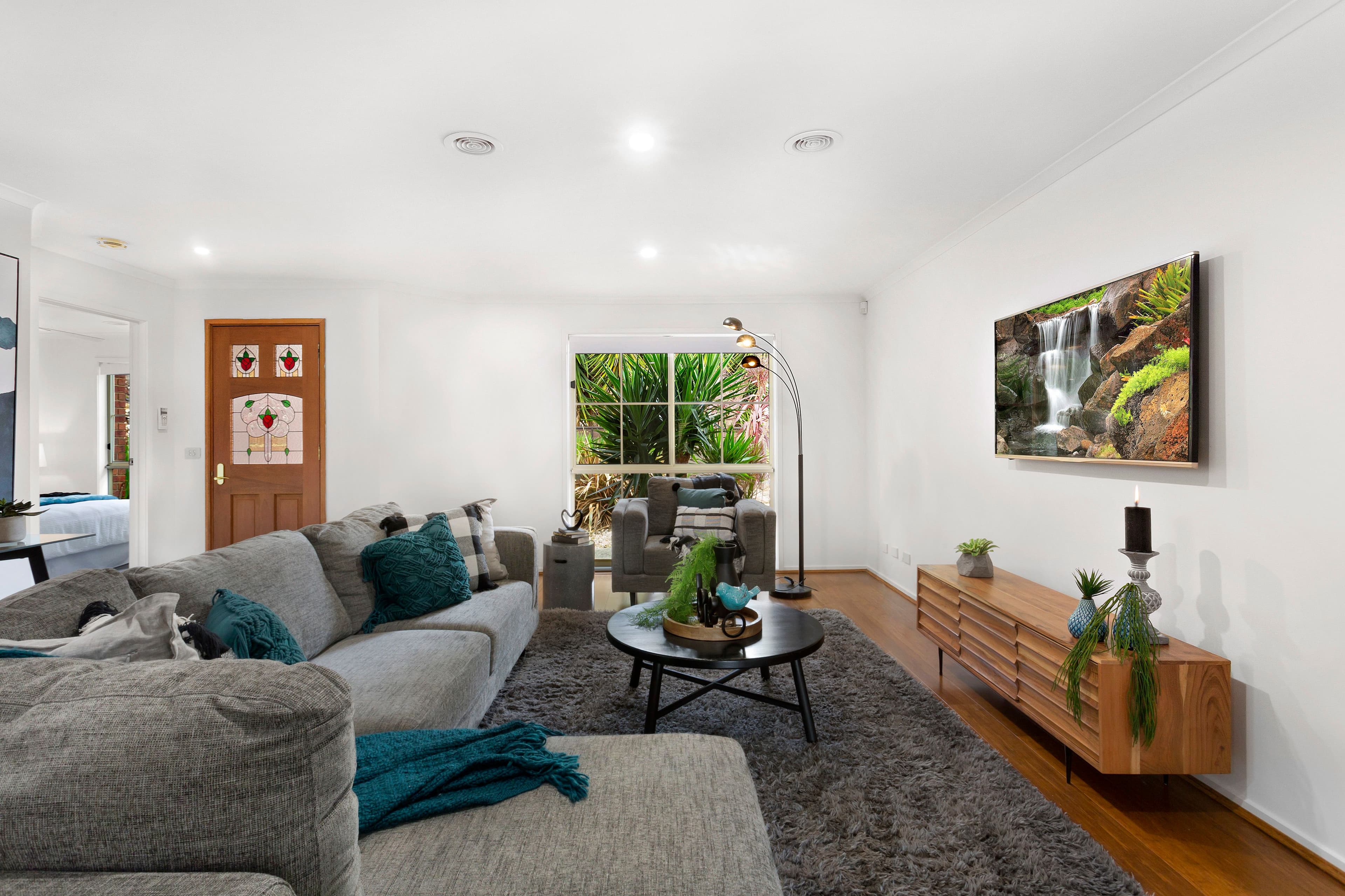 9 Kiernan Close, Mill Park VIC 3082, Mill Park - Thumbnail 2