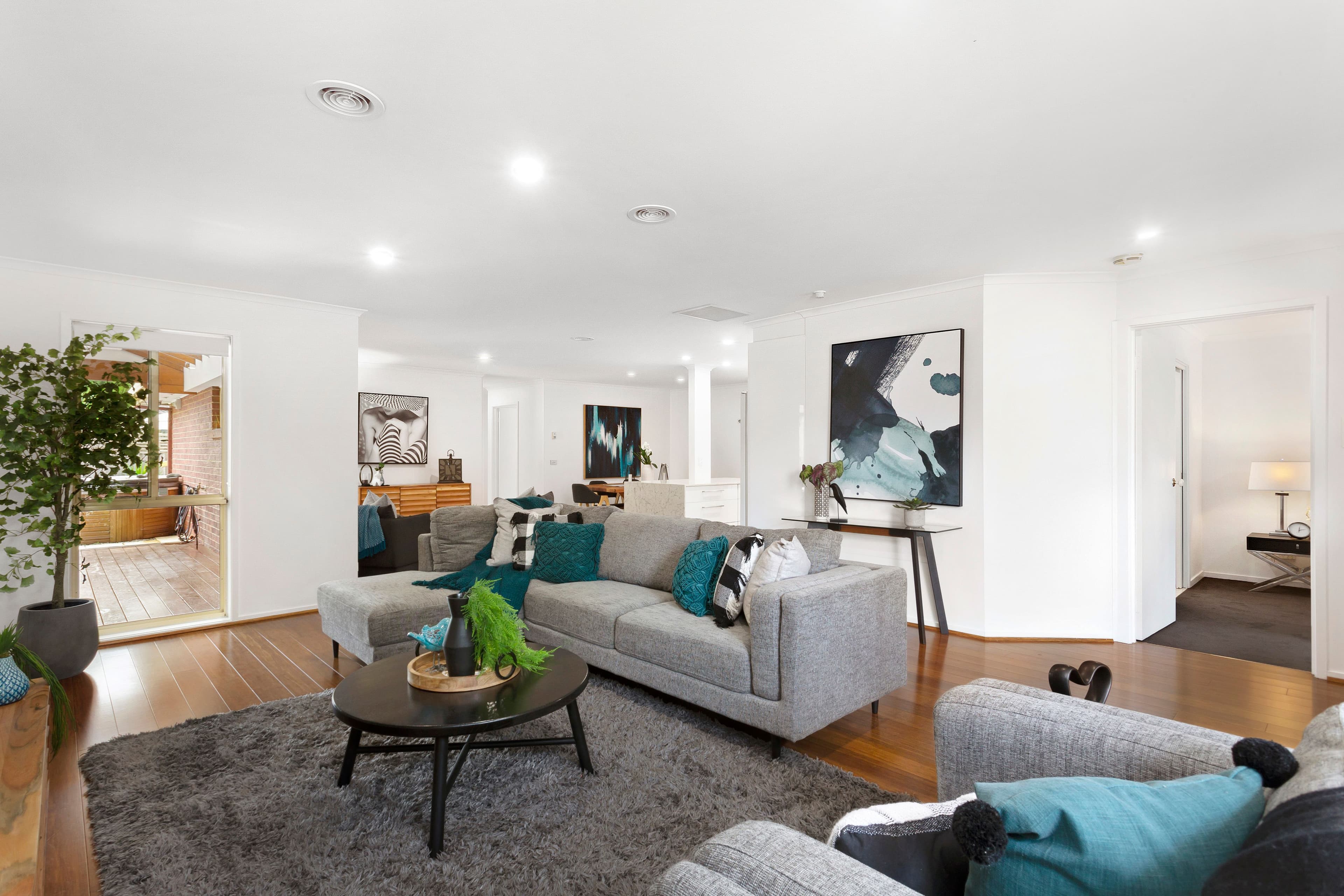 9 Kiernan Close, Mill Park VIC 3082, Mill Park - Thumbnail 5