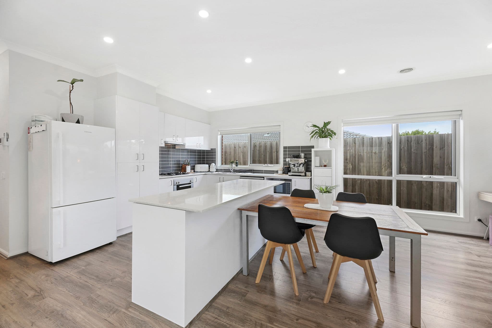72 Railway Avenue, Garfield VIC 3814, Garfield - Thumbnail 3