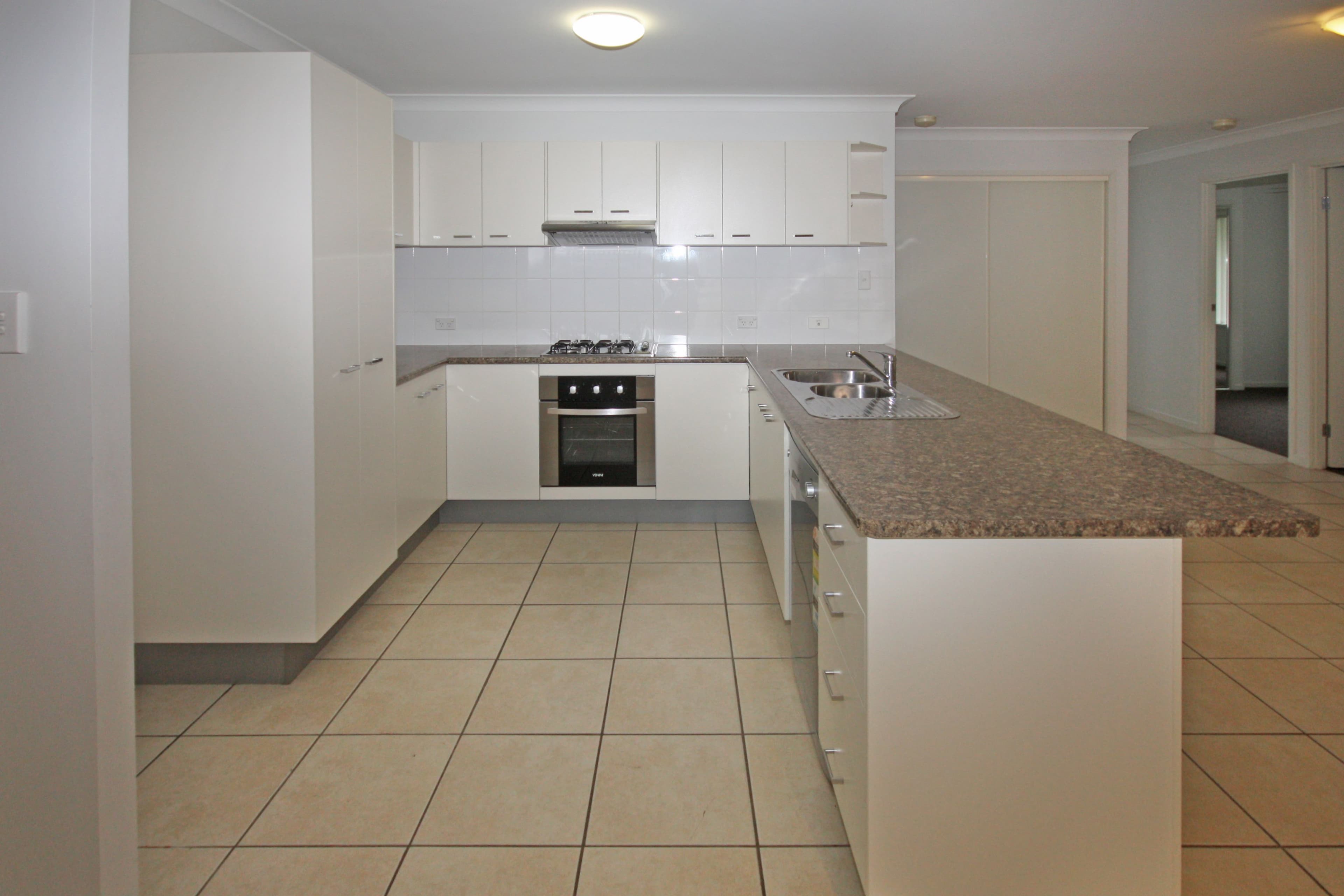 13 Panorama Drive, Biloela QLD 4715, Biloela - Thumbnail 6