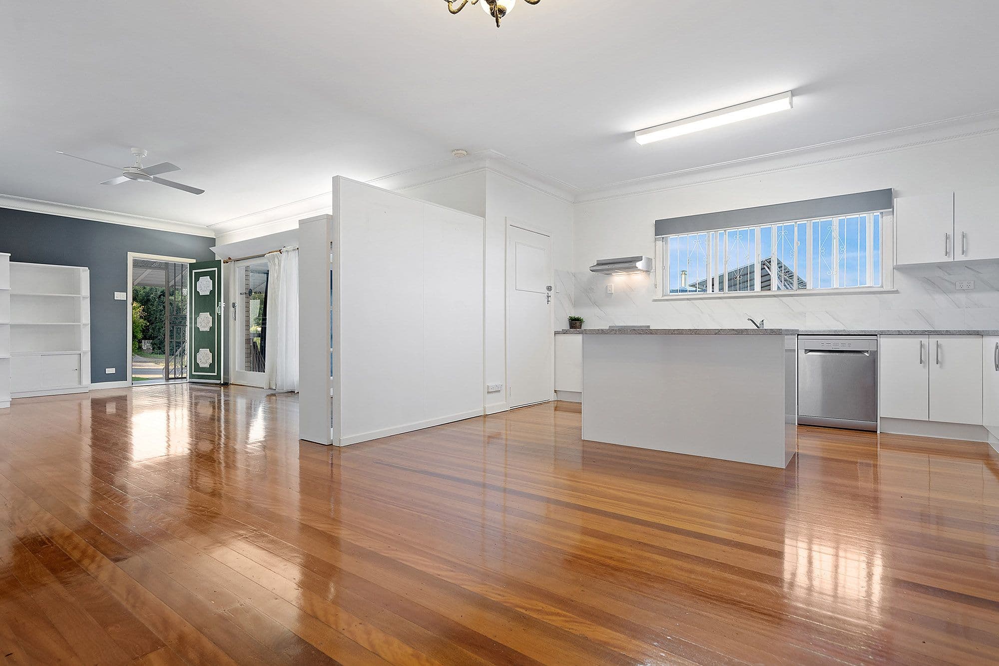 153 Dawson Road, Upper Mount Gravatt QLD 4122, Upper Mount Gravatt - Thumbnail 4