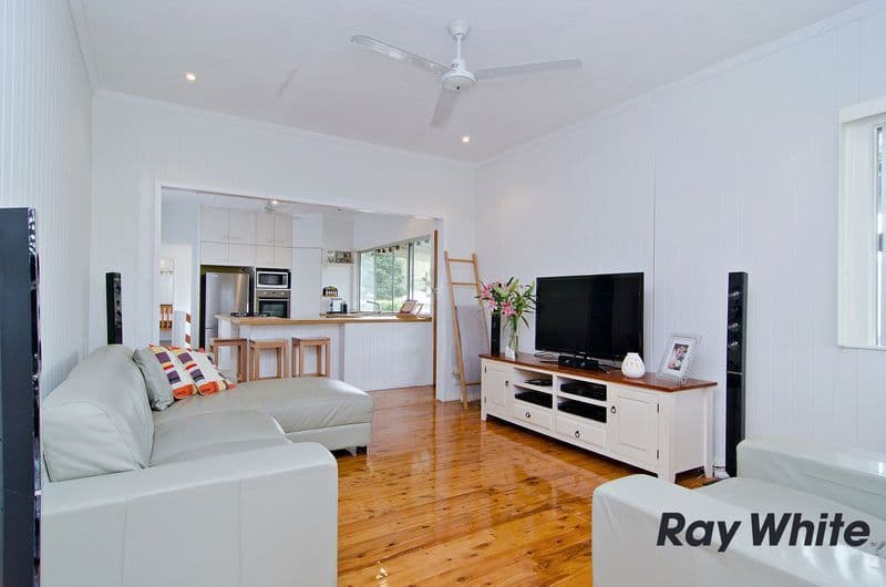 61 Armfield Street, Stafford QLD 4053, Stafford - Thumbnail 3