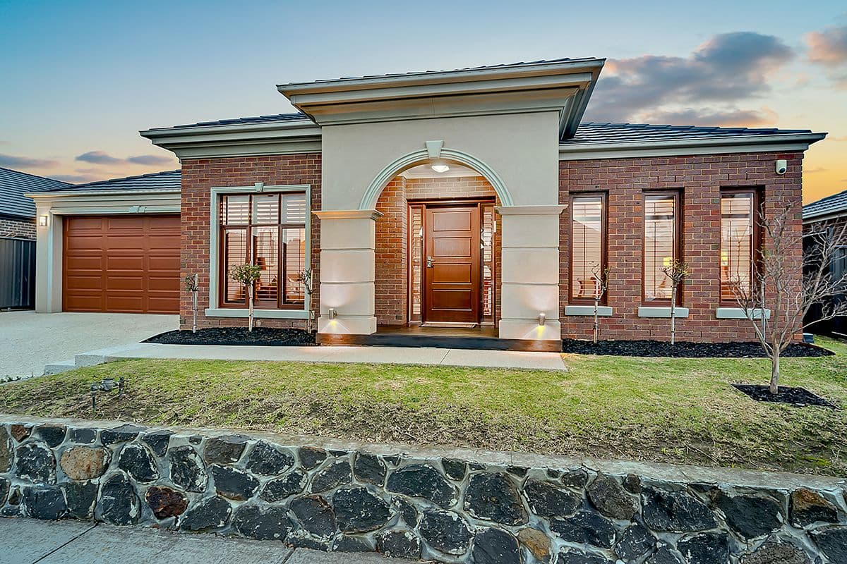 39 Northumberland Circuit, Craigieburn VIC 3064, Craigieburn - Image 1