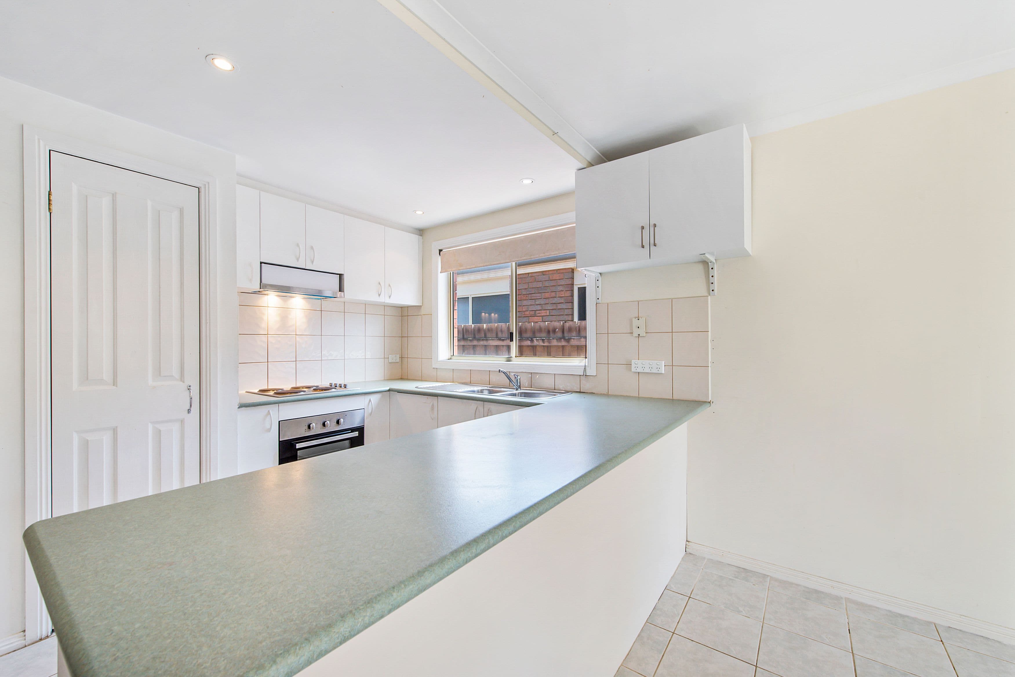 48 Brindalee Way, Hillside VIC 3037, Hillside - Thumbnail 3