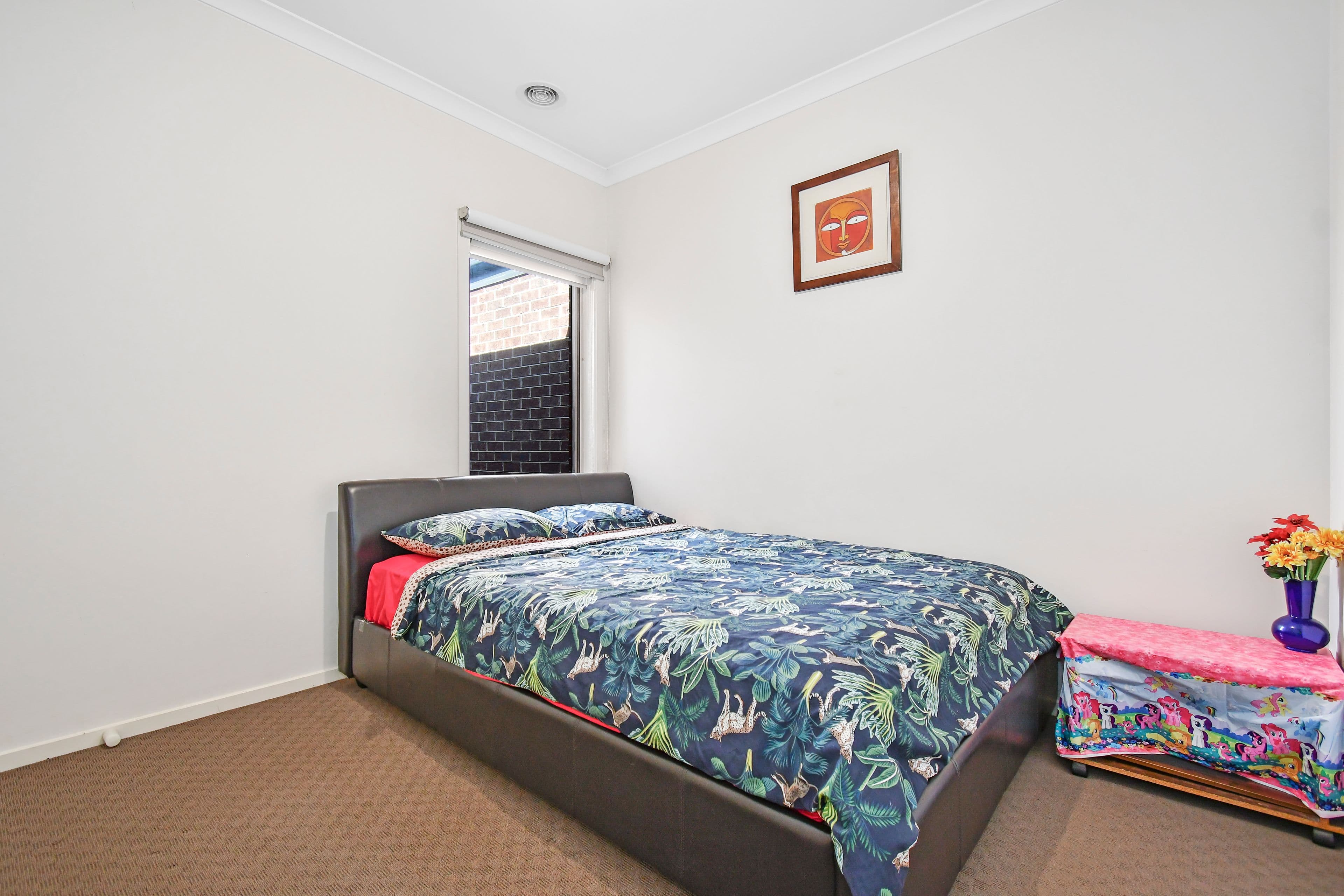 10 Woodbine Street, Pakenham VIC 3810, Pakenham - Thumbnail 7
