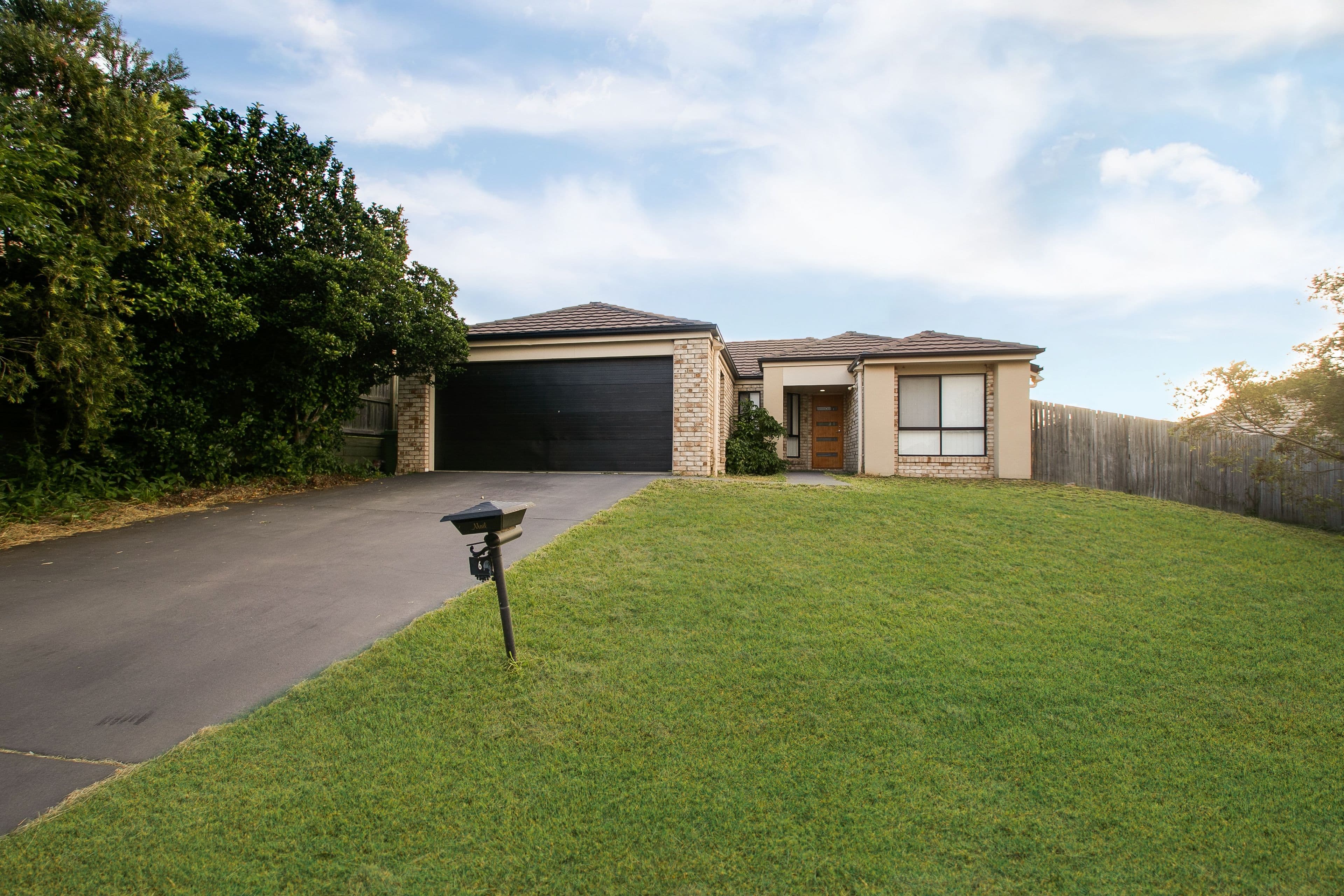 6 Neumann Place, Leichhardt QLD 4305, Leichhardt - Thumbnail 3