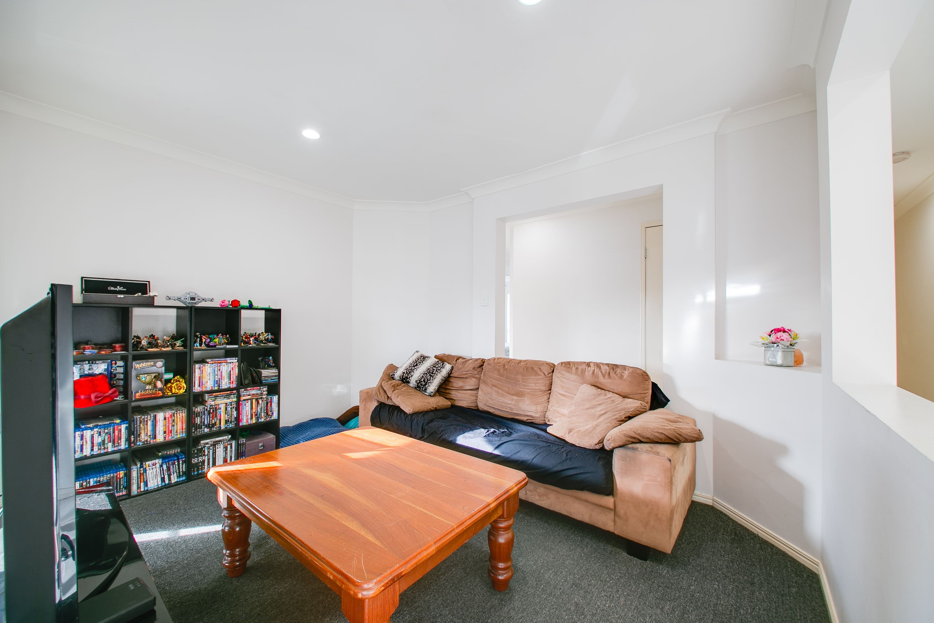 6 Neumann Place, Leichhardt QLD 4305, Leichhardt - Thumbnail 6