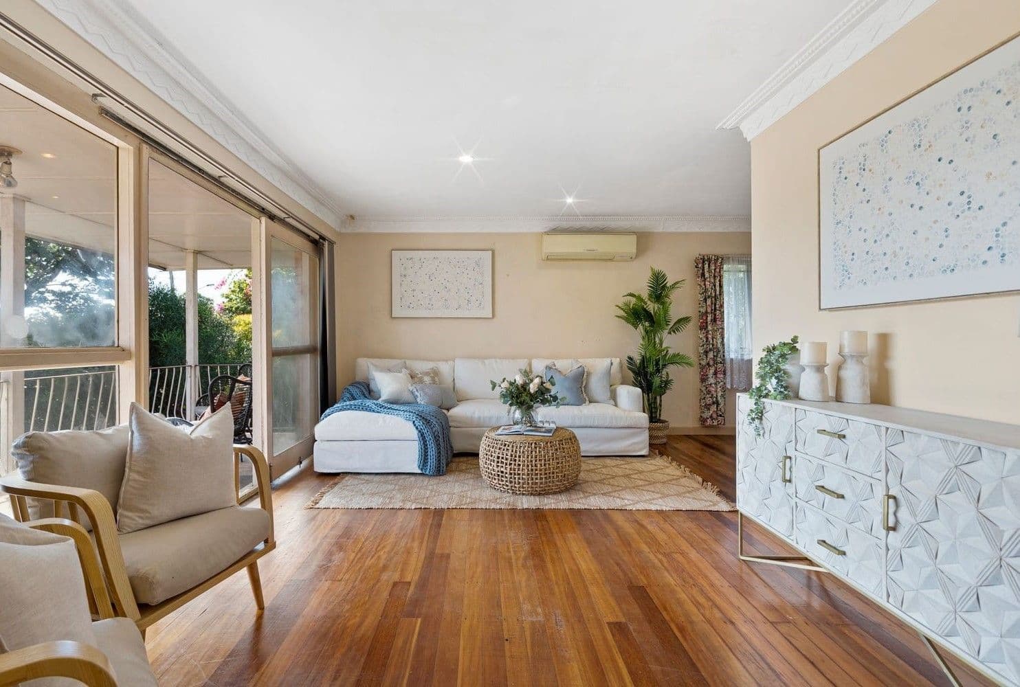 779 Cavendish Road, Holland Park QLD 4121, Holland Park - Thumbnail 3