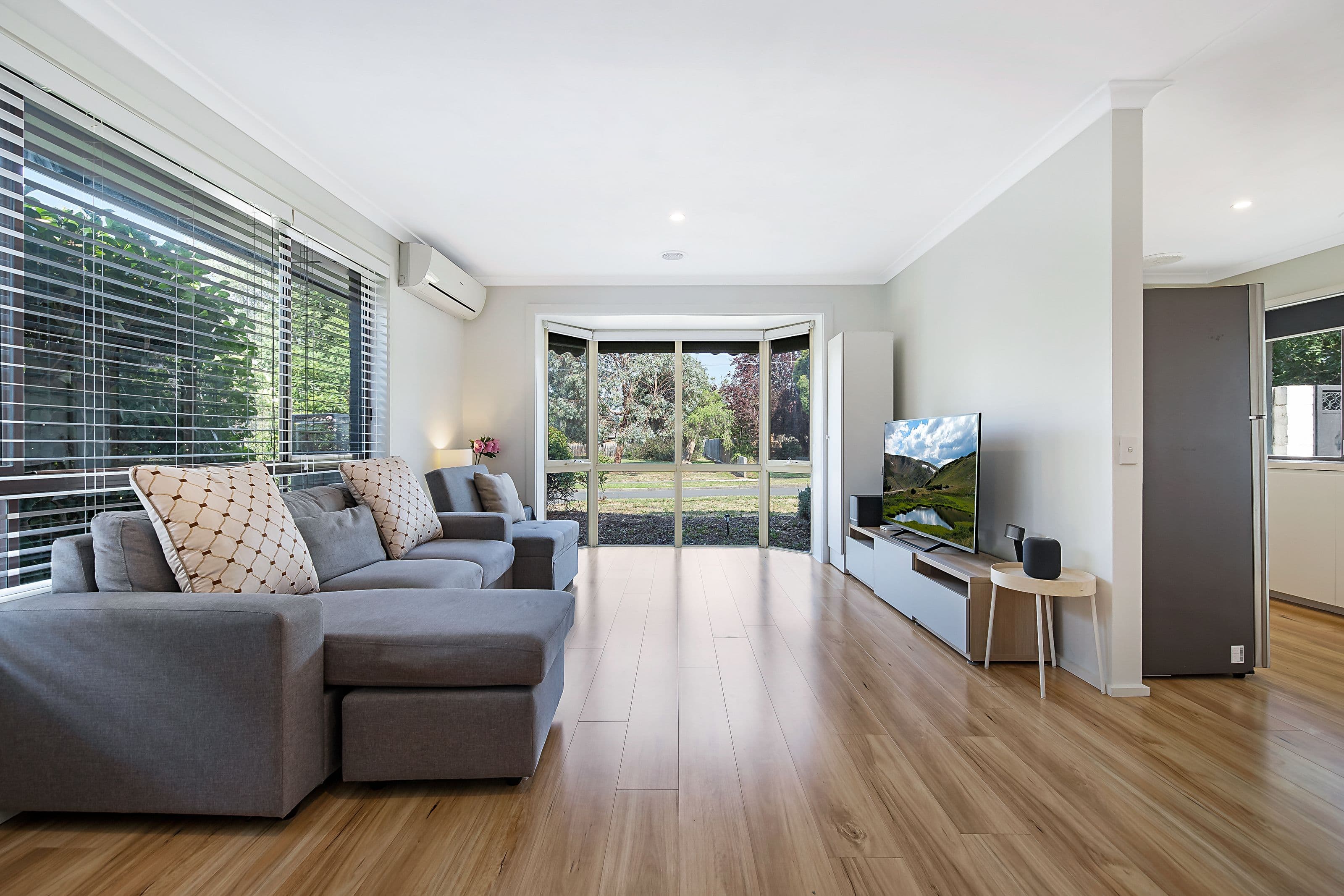 6 Ainslie Drive, Wheelers Hill VIC 3150, Wheelers Hill - Thumbnail 3